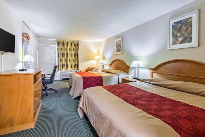 Eco-Inn Suites Бейтаун Экстерьер фото
